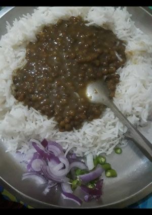 काली मलका दाल और चावल (Kali Malka dal aur chawal recipe in hindi) रेसिपी मुख्य फोटो