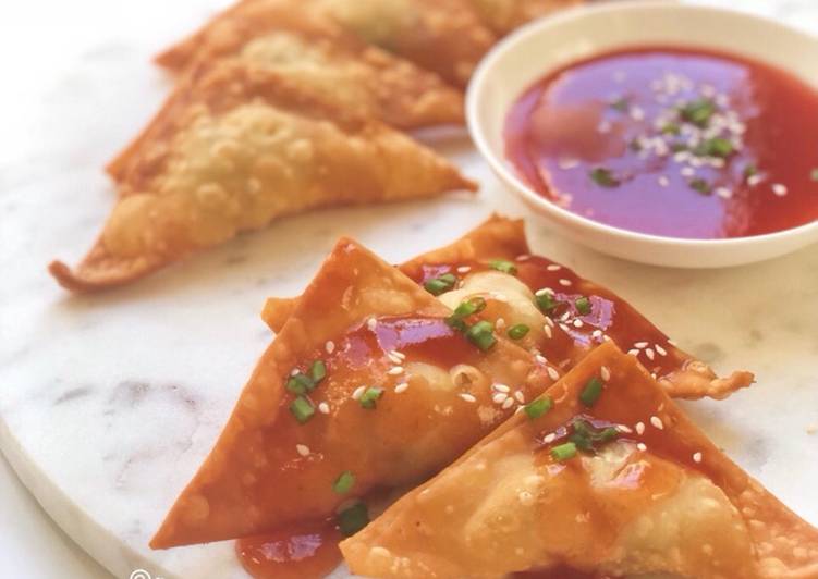 Recipe of Quick Fried Wonton with Dipping Sauce