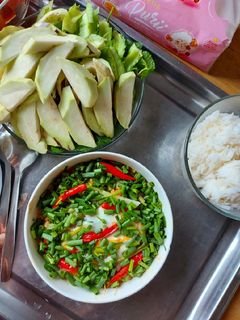 Hình của món Mắm chưng khô cá sửu và thịt heo ba rọi.