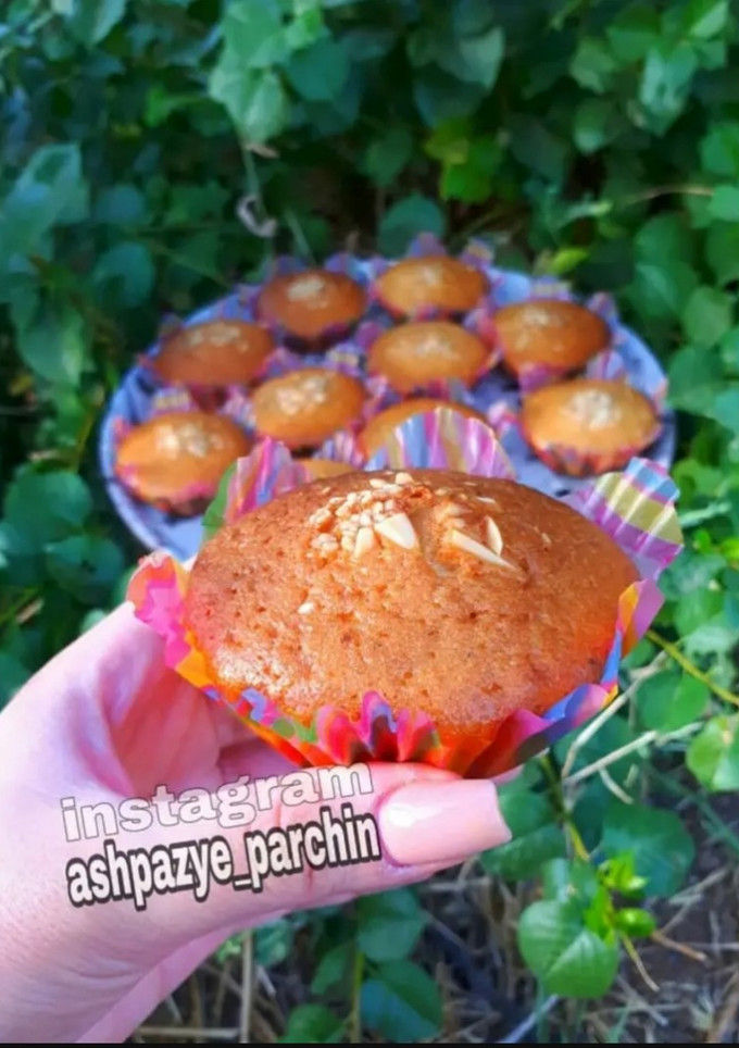 عکسی از دستور کیک یزدی بدون فر 🌸
