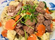 A picture of tim heo xào bông cải