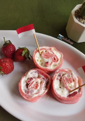 Foto resep Mille Crepes Gulung Merah Putih 🍓🇮🇩