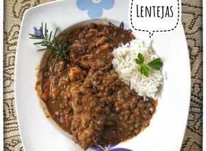 Una foto de Guiso de lentejas con arroz