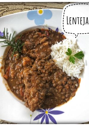 Una foto de Guiso de lentejas con arroz