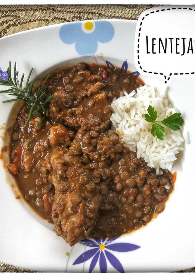 Una foto de Guiso de lentejas con arroz