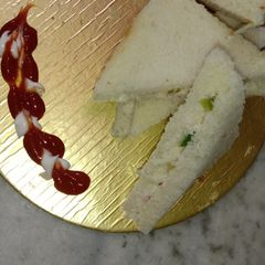 A picture of Mayonnaise Sandwich.