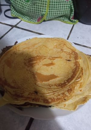 Una foto de Panqueque con manjar 😋😋