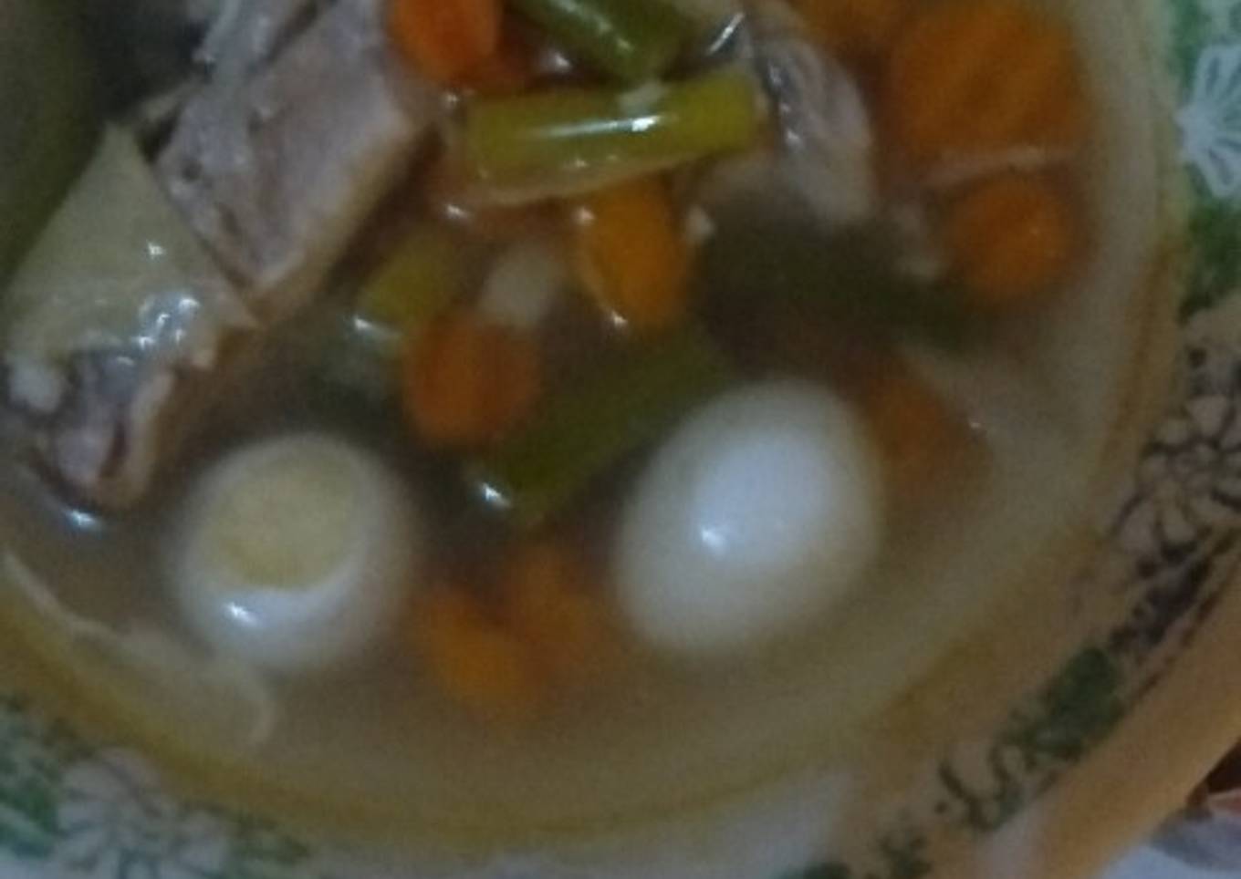 Sop ayam telur puyuh