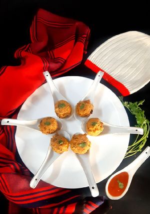 সুজির ঝাল বড়া রেসিপির প্রধান ছবি