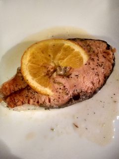 Una foto de Salmón en papillote en el microondas