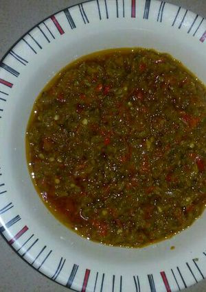 A picture of Crayfish tomatoes sauce.