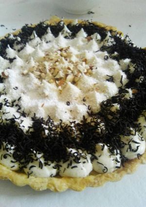 A picture of Choco cream tart.