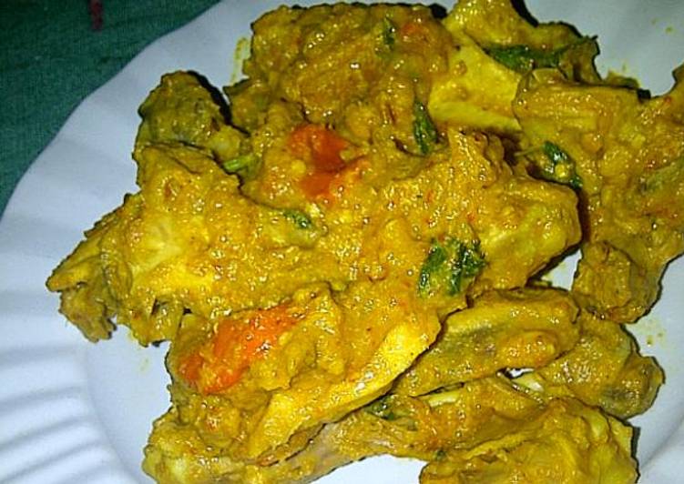 {Resep Ayam bumbu kuning sederhana Anti Ribet