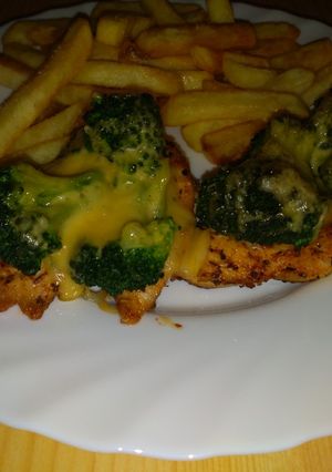 Csirkemell brokkolival recept fotója