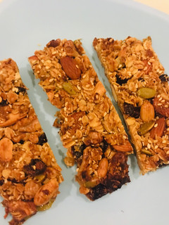 A picture of Nutty Granola Bars.
