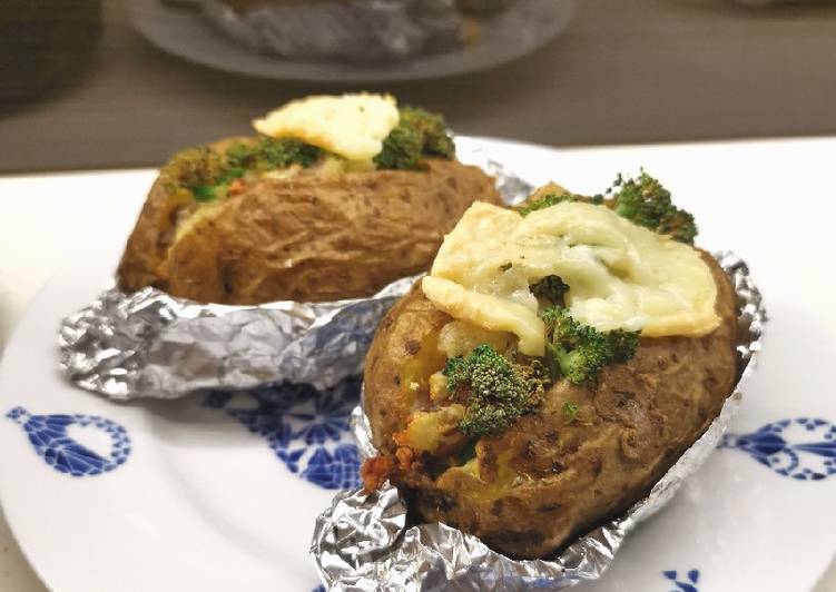 Resep Baked Potato Daging Brokoli yang Enak