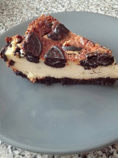 Una foto de Cheesecake de oreo al horno