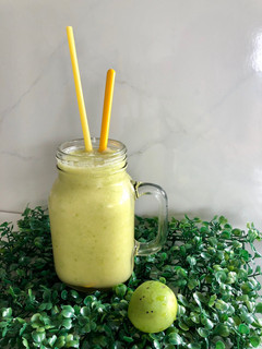 A picture of Light Mango Smoothie 🥭🍯.