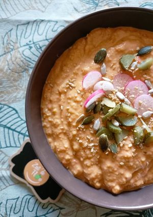 Une photo de 🌺Houmous de poivrons grillés