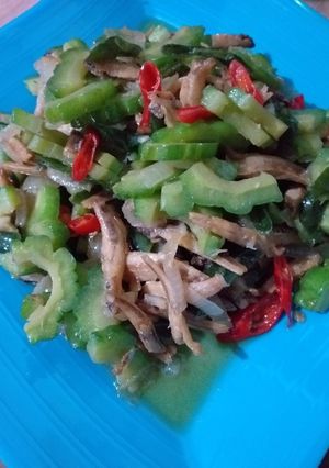 Foto resep Tumis Pare Ikan Teri