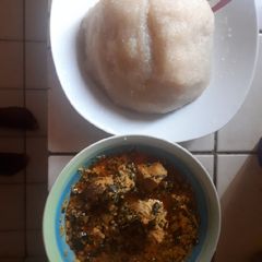 A picture of Eguisi soup and Eba.