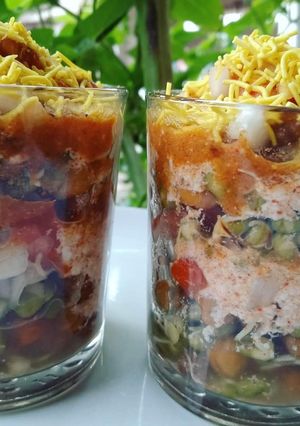 A picture of Sprouts chaat.