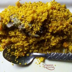 A picture of Couscous with carrots.