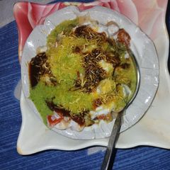 A picture of Vermicelli Bowl Chaat.