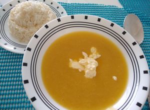 Una foto de Crema de apio con queso crema