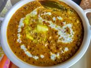 A picture of makhani hing
