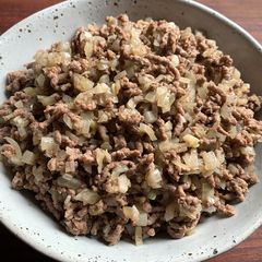 Very Versatile Cooked Mince & Onion A picture of Very Versatile Cooked Mince & Onion.