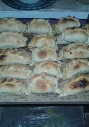 Una foto de Empanadas de pollo!!!