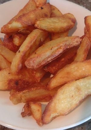 ফ্রেঞ্চ ফ্রাই (french fry recipe in Bengali) রেসিপির প্রধান ছবি