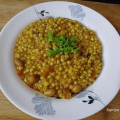 A picture of Jowar khichdi.