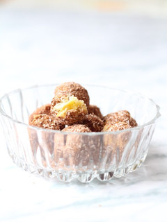 Una foto de Trufas de plátano macho