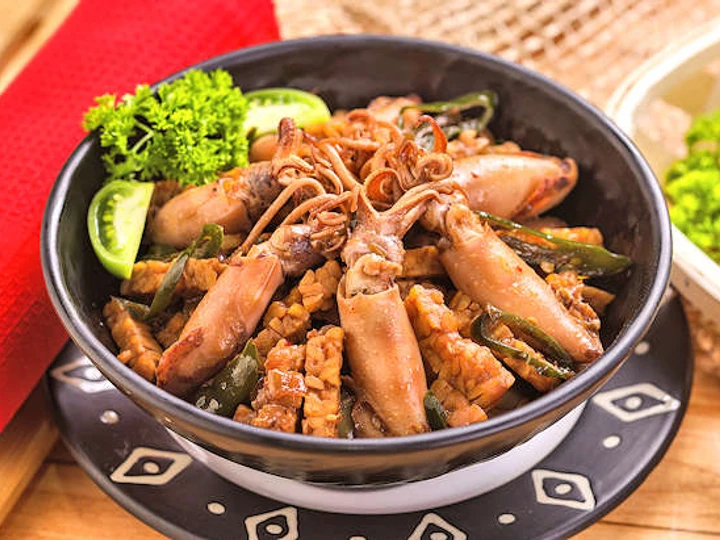 Cara Mudah Menyiapkan Resep  Resep Oseng Cumi Tempe Cabe Ijo yang Menggugah Selera, Enak Banget