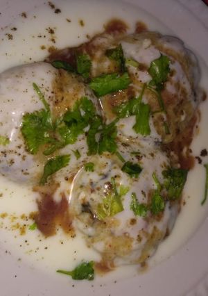 ફરાળી દહીં વડા (Farali Dahi Vada Recipe In Gujarati) રેસીપી મુખ્ય ફોટો
