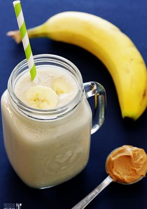 A picture of Banana Smoothie for gaining weight 💪🙏.