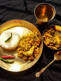 কাতলা মাছের মাথা দিয়ে বাঁধাকপির ঘন্ট (katla macher matha diye badhakopir ghonto recipe in Bengali) রেসিপির প্রধান ছবি
