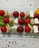 Pinchitos de frutas y verduras