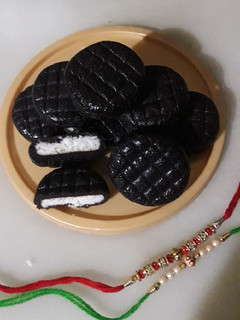 ઓરીયો પેંડા(oreo penda recipe in gujarati) રેસીપી મુખ્ય ફોટો