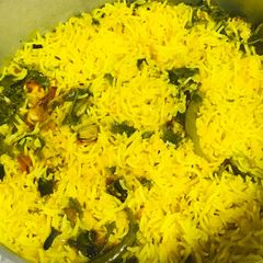 A picture of Bhuni khichdi.