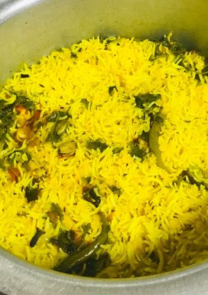 A picture of Bhuni khichdi.