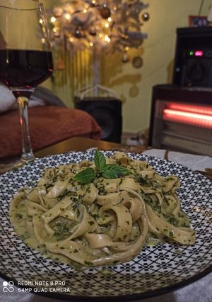 Φωτογραφία της συνταγής Χειροποίητα linguine με pesto