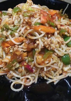 A picture of Chicken spaghetti #iftar with huma.