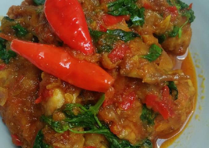 Resep Ayam rica kemangi pedas gurihnya meresap menembus tulang :p oleh