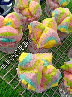 Foto resep Bolu Kukus Pelangi