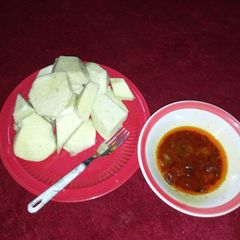 A picture of Yam with souce.