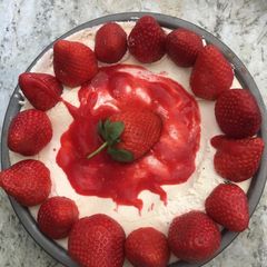 A picture of Very berry cheesecake 😋.