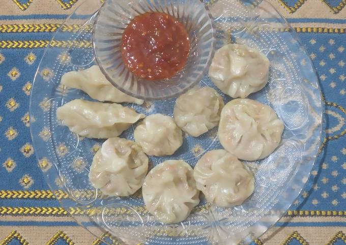 Momos
